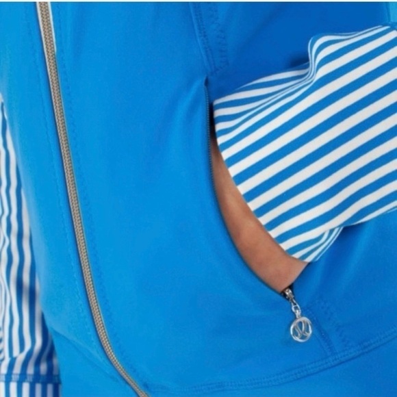 Lululemon Daily Yoga Jacket Beaming Blue Stripe - Picture 10 of 17